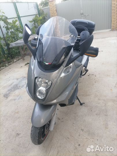 Мотоцикл, максискутер, Gilera gp800