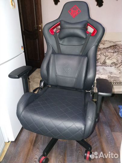 Игровое кресло by hp omen citadel