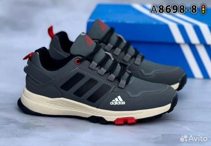 Кроссовки Adidas Goretex водонепроницаемые