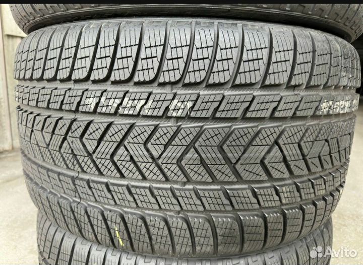 Pirelli Scorpion Winter 275/35 R22 и 315/30 R22 104V