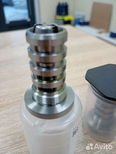 Клапан электромагнитный VAG 06H109257C