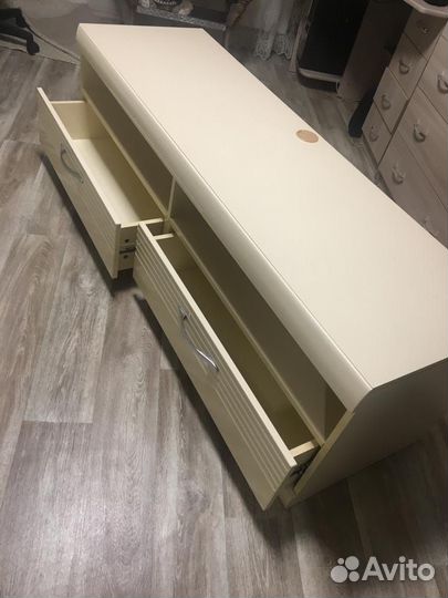 Тумба под тв