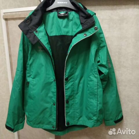 Ветровка, рост 140