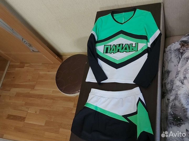 Костюм для спорта