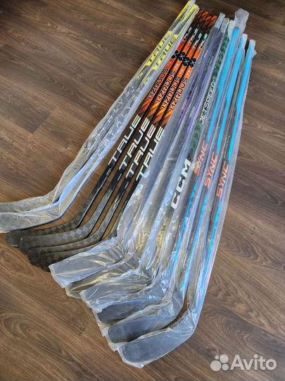 Клюшки хоккейные взрослые