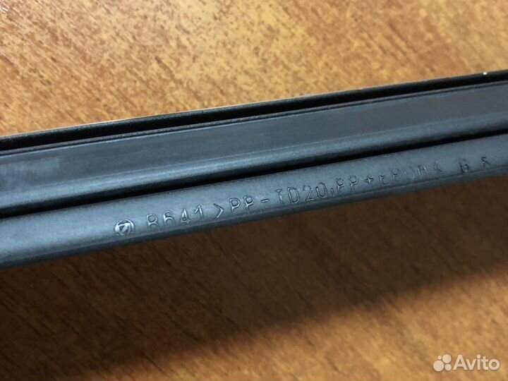 Уплотнитель двери стекла задней левой fiat albea