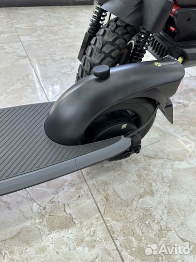 Электросамокат Ninebot kickscooter e2