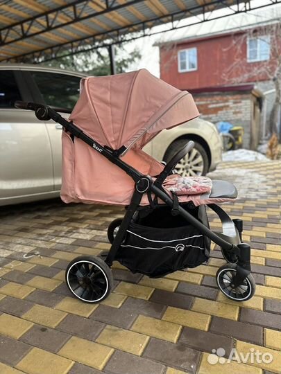 Коляска детская прогулочная