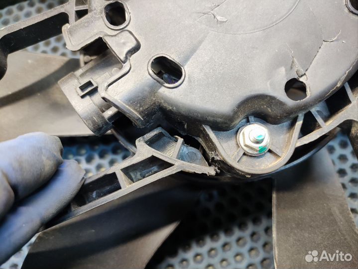 Вентилятор охлаждения Nissan qashqai j11