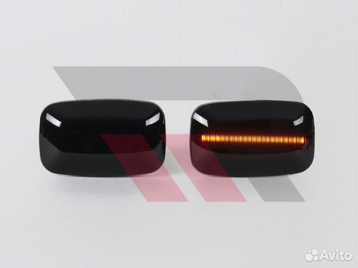 Повторители в крылья Toyota Land Cruiser 100/LC80