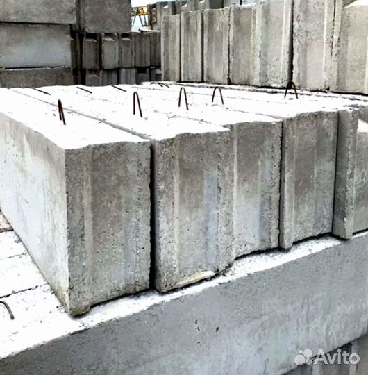 Блок фундаментный