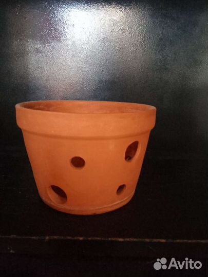 Горшки и кашпо для орхидей