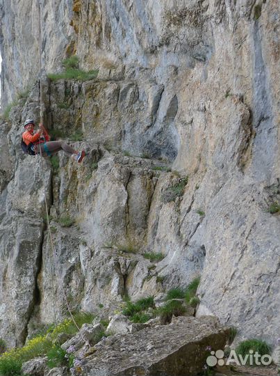 Прохождение Мисхорских гротов на Ай-Петри