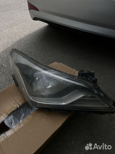 Фары Hyundai Solaris