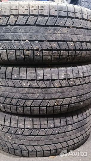 Ironman Polar Trax 215/65 R16