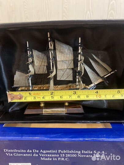 Модель корабля