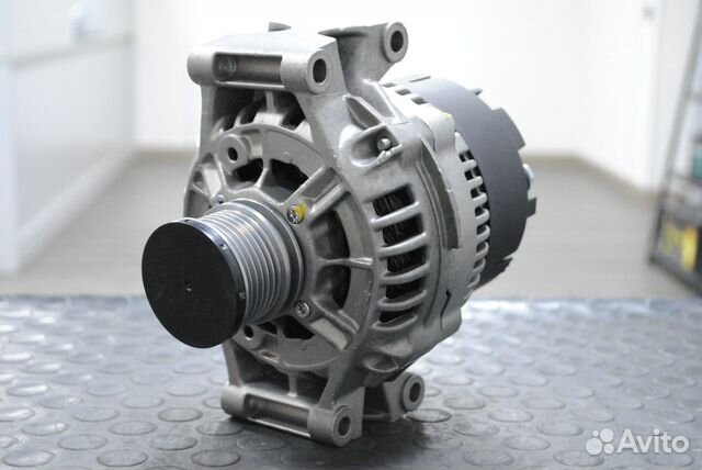 Генератор Mercedes Benz Sprinter 2.1 CDi, 2.7 CDi