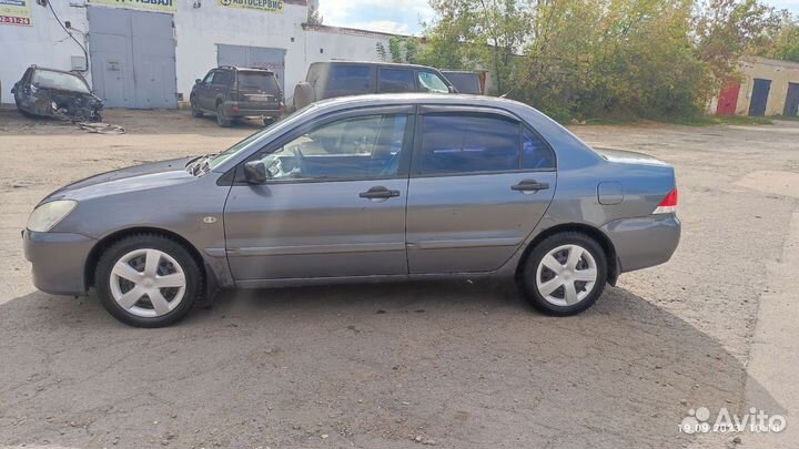 Mitsubishi Lancer 1.3 МТ, 2004, 223 000 км