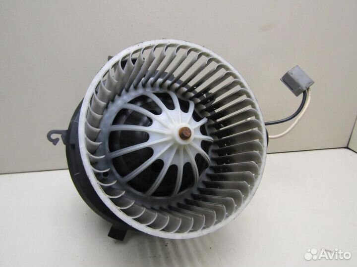 Моторчик печки Opel Astra J 2010-2017