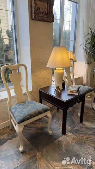 Стулья белые USA