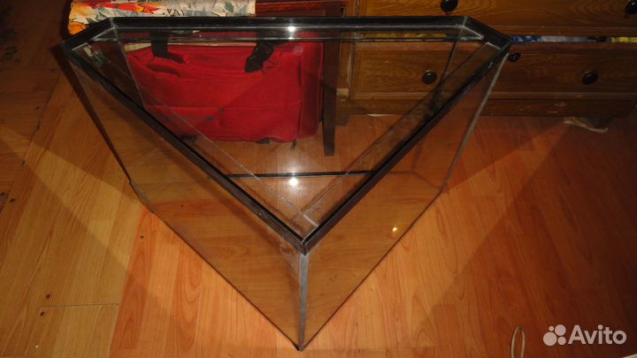 Аквариум угловой без тумбы-100 лит
