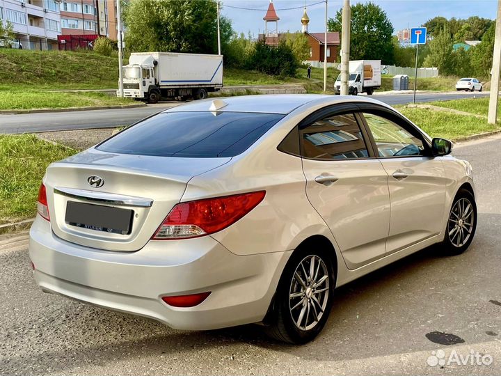 Hyundai Solaris 1.6 AT, 2011, 173 000 км