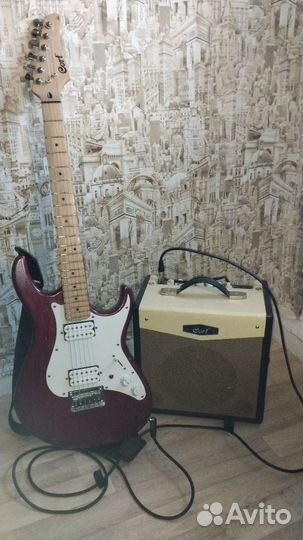 Комплект электрогитара и комбик Cotr