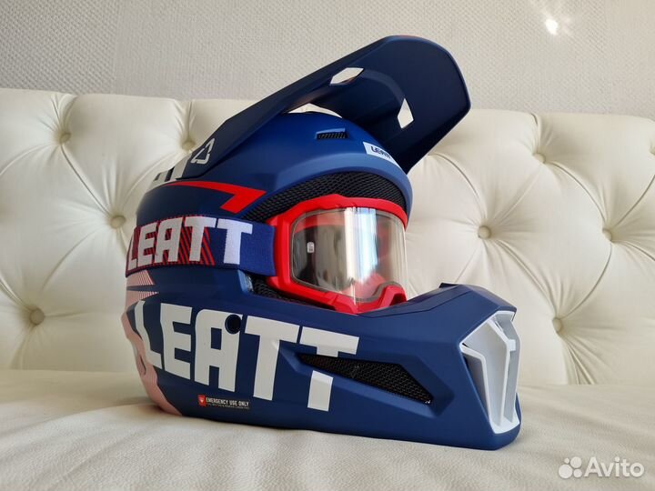 Кроссовый Шлем Leatt Moto 3.5 Helmet Kit Royal V23