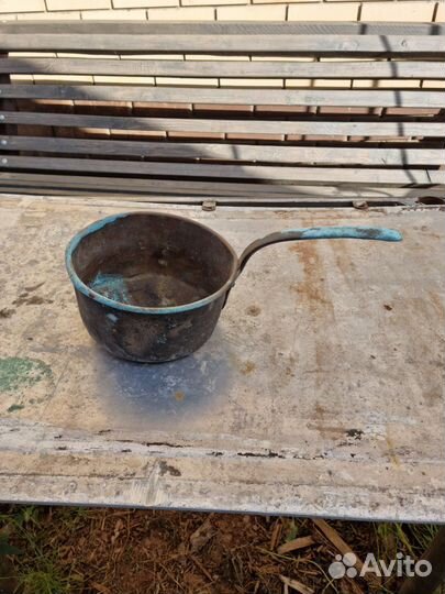 Два медных ковша