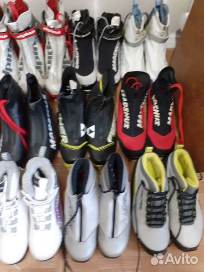 Лыжные ботинки коньковые,классические