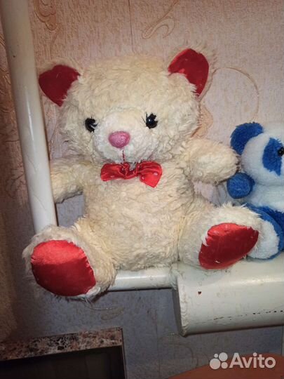 Плюшевый медведь