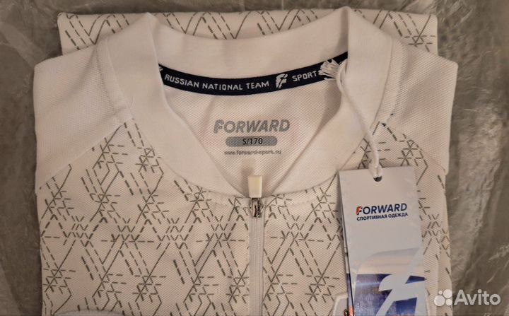 Футболка женская Forward