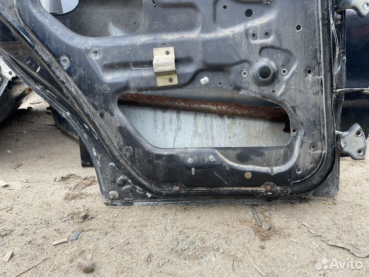 Задняя левая дверь chevrolet lanos