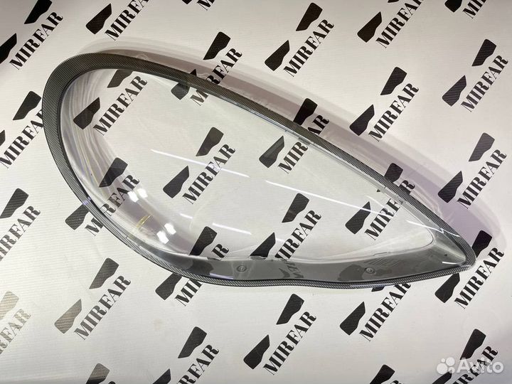 Правое стекло фары Porsche Panamera I 970 09-13