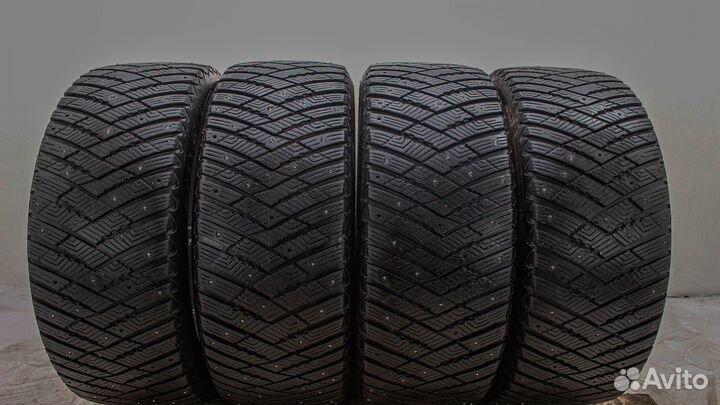 Goodyear UltraGrip Ice Arctic SUV 255/50 R19 107T