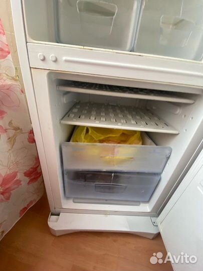 Холодильник indesit no frost