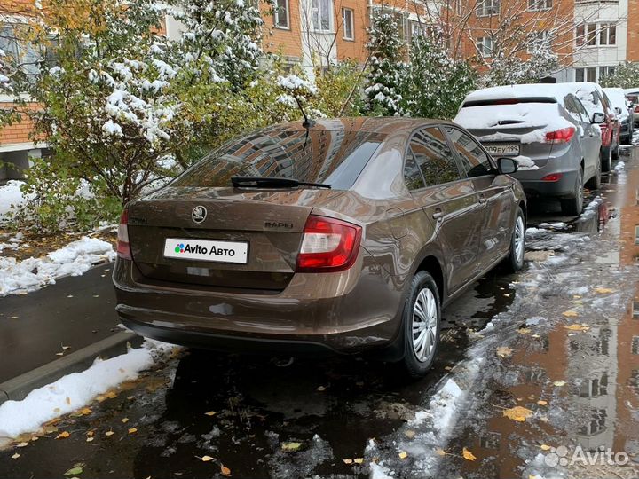 Skoda Rapid 1.6 AT, 2019, 119 000 км