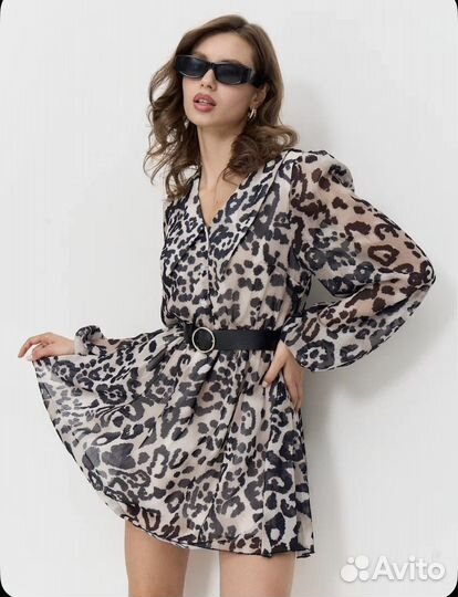 Нарядное женское платье