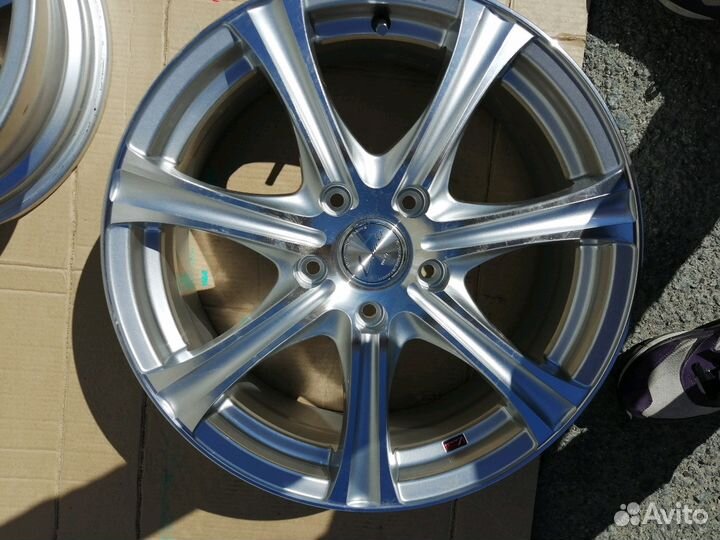 Weds Leonis диски r17 5x114.3