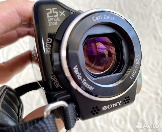 Видеокамера sony handycam