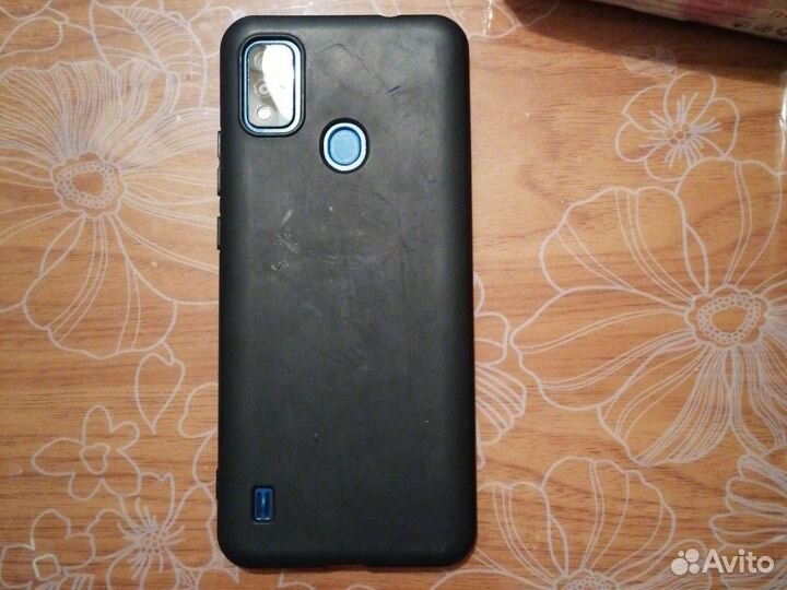 ZTE Blade A51, 2/32 ГБ