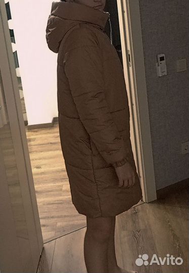 Пуховик зимний женский