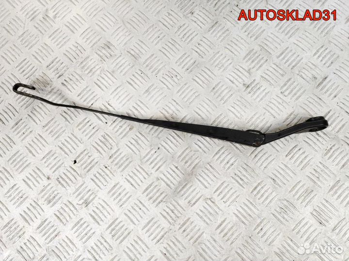 Дворник левый Nissan Primera P12 28881AU312