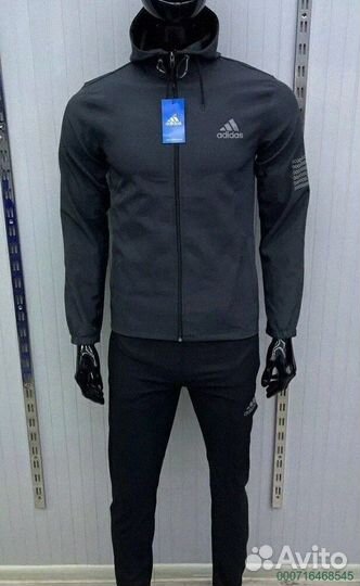 Спортивный костюм