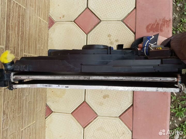 Запчасти на Рено Логан