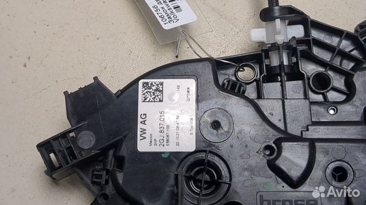 Замок двери левый передний Volkswagen Taos