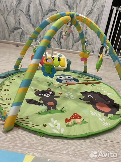 Развивающий коврик