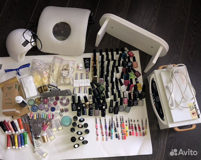 Наборы для маникюра разные