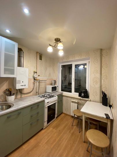 2-к. квартира, 46 м², 3/5 эт.