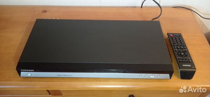 Проигрыватель Samsung DVD-P375